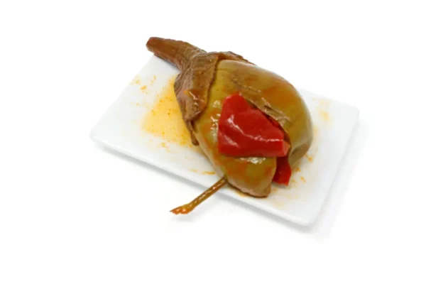 Berenjena de almagro embuchadas con palitos de hinojo y pimiento morrón - 500 g. aprox
