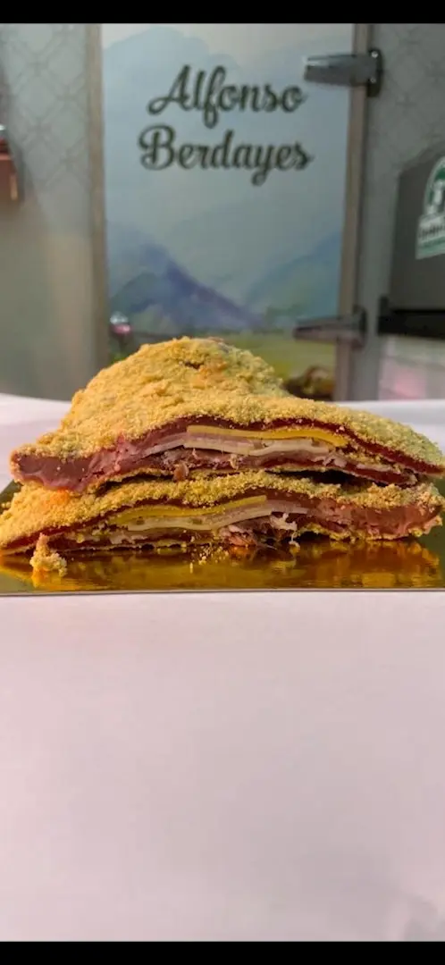 Cachopo mixto. 600 g. aprox. POR ENCARGO
