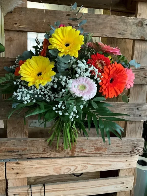 Modelo: RAMO DE GERBERAS MIXTAS