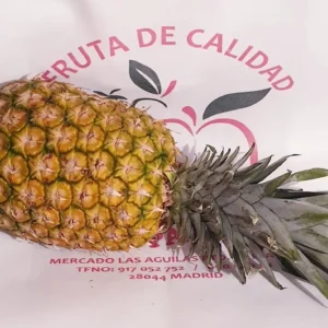 Piña de Costa Rica - 1 unidad, 2,150 kg aprox.