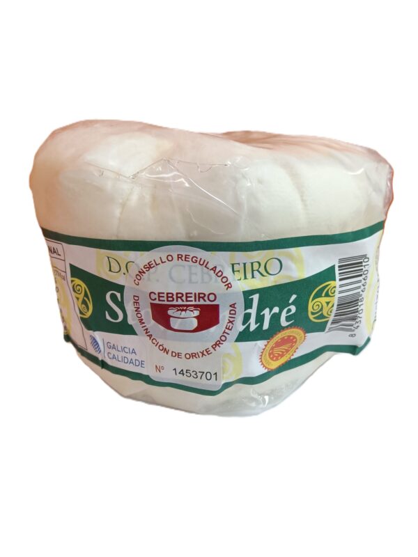 Queso Sto. André D.O.P Cebreiro. 525 g. aprox.