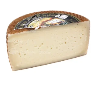 Queso de oveja artesano viejo Cristo del Prado. 250 g. aprox.