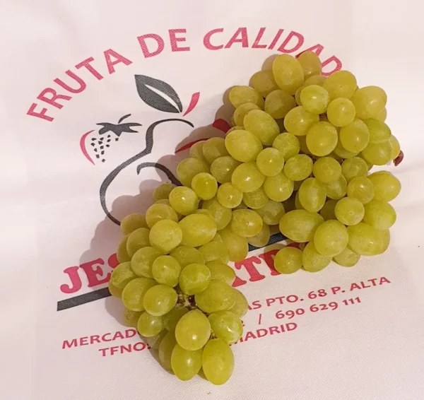 Uva blanca sin pipo - 1kg. aprox.